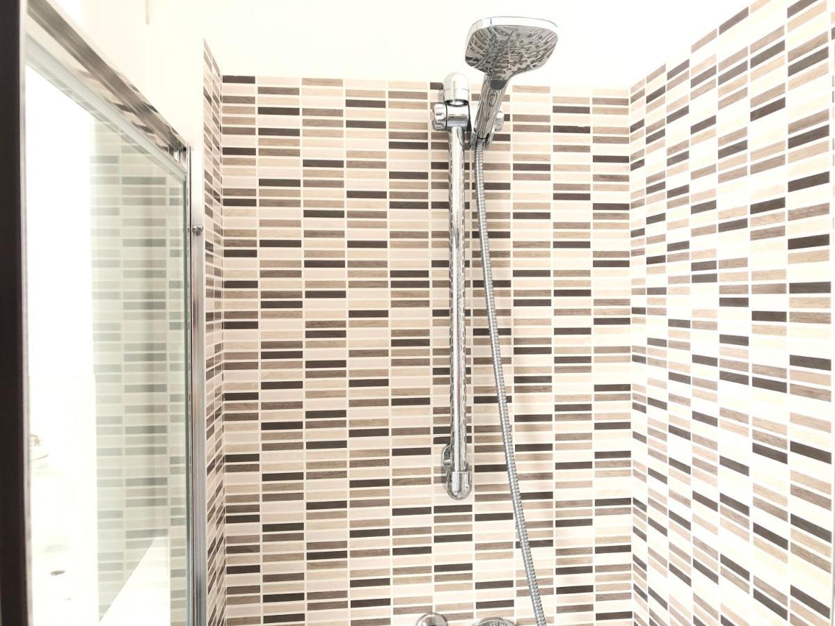 Camelia Apartment برينديسي المظهر الخارجي الصورة